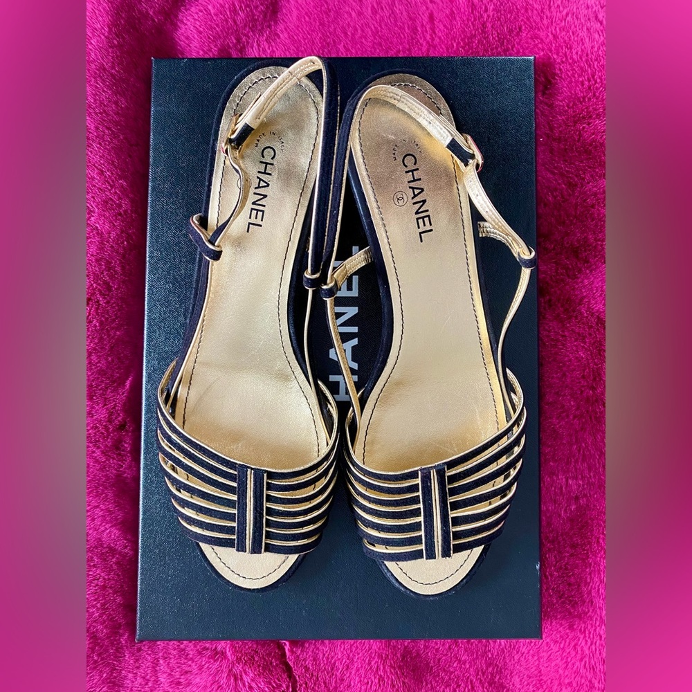 CHANEL Black Suede Sandals Iconic Classic GOLD CC